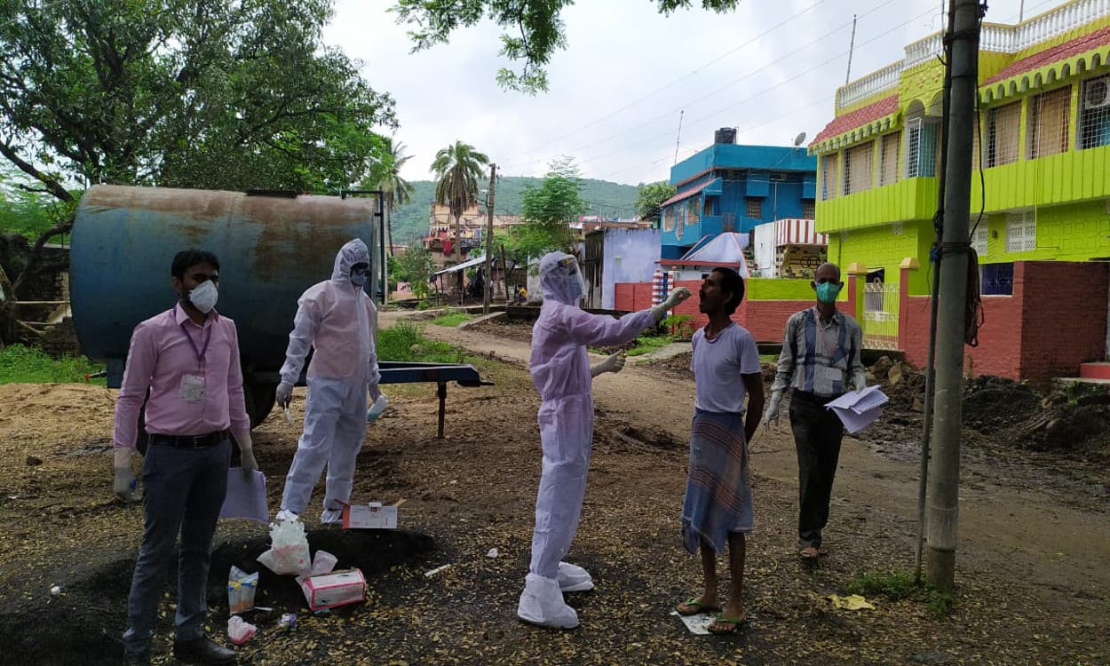 Jharkhand Corornavirus Update: 
रांची में कोरोना के रिकॉर्ड 106 नये मामले, झारखंड में एक दिन में 374 पॉजिटिव केस, 6 लोगों की हुई मौत