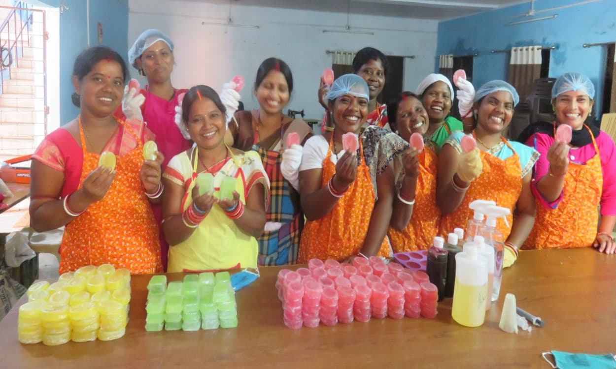 झारखंड में उत्पादक कंपनी के जरिये ग्रामीण महिलाओं की आमदनी में बढ़ोतरी का हो रहा प्रयास