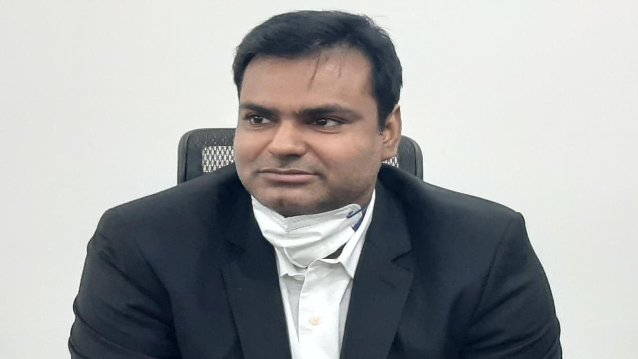 Coronavirus in Jharkhand : सरायकेला डीसी ने जिले में बेड की संख्या बढ़ाने को लेकर औद्योगिक क्षेत्र की प्रतिनिधियों संग की बैठक, कई मसलों पर हुई चर्चा