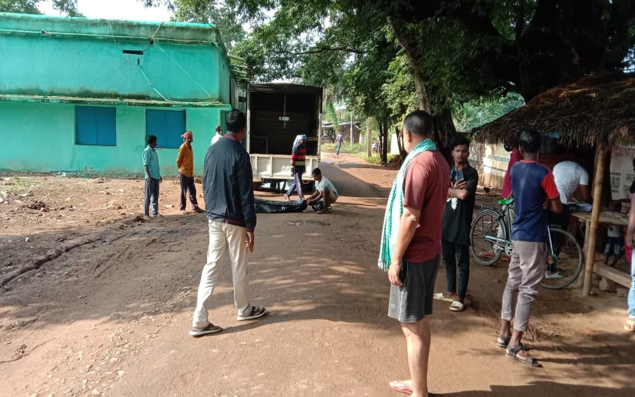 सरायकेला-खरसावां के कुचाई में एक व्यक्ति की धारदार हथियार से हत्या, जांच में जुटी पुलिस