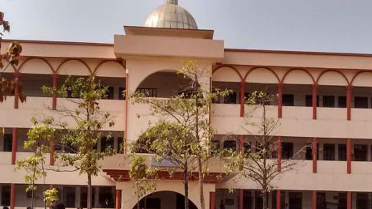 नाबालिग के साथ दुष्कर्म मामले में आरोपी दीपक को सश्रम आजीवन कारावास की सजा, 10 लाख से अधिक का लगा जुर्माना