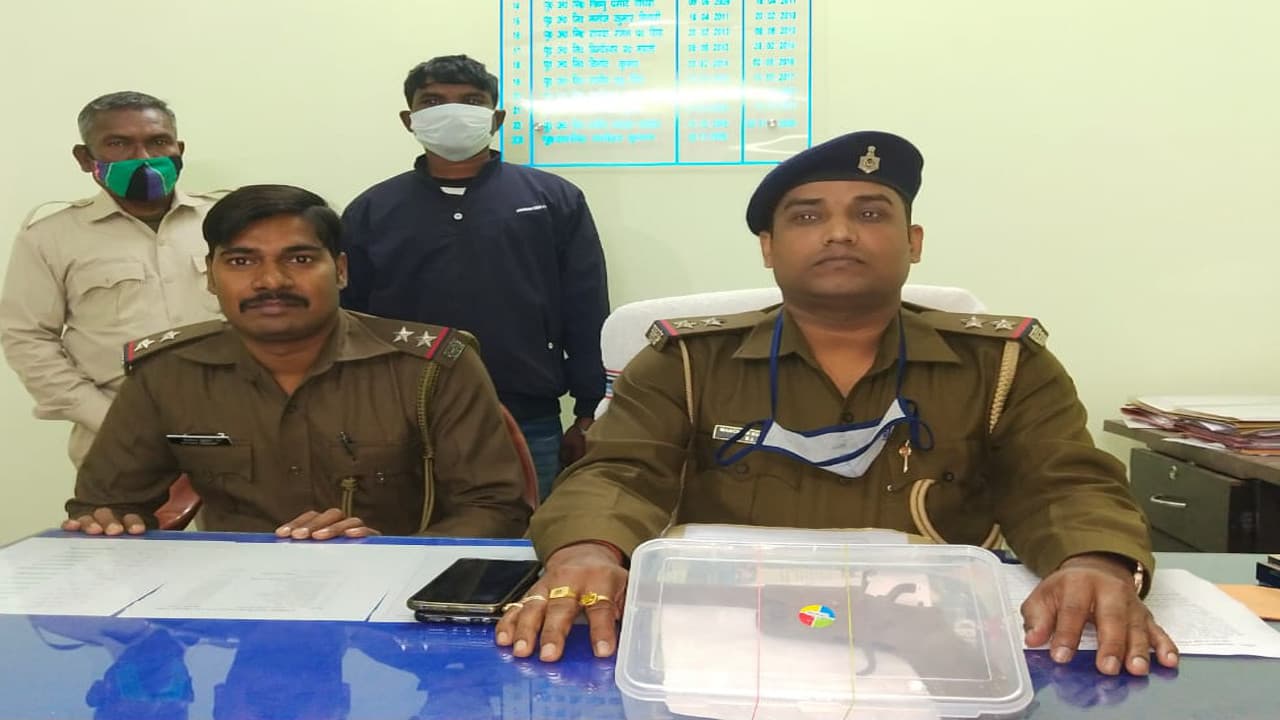 सीमेंट दुकानदार आशीष तियु हत्याकांड का मुख्य आरोपी जामुदा को सरायकेला पुलिस ने किया गिरफ्तार, भेजा जेल