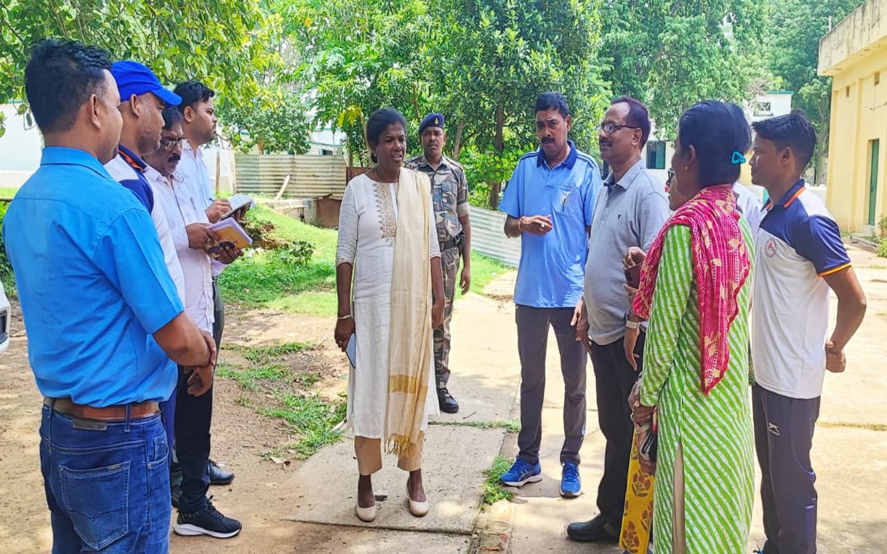 झारखंड : खरसावां में 100 बेड के हॉस्टल के साथ महिला फुटबॉल ट्रेनिंग सेंटर की जल्द होगी शुरुआत