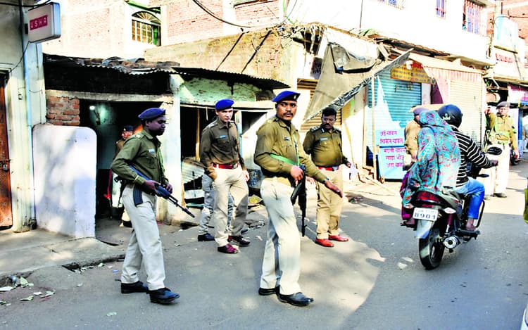 झारखंड: देवघर में 2 पुलिसकर्मियों की हत्या मामले में मुख्यालय ने DIG से मांगी रिपोर्ट, CID कर रही जांच