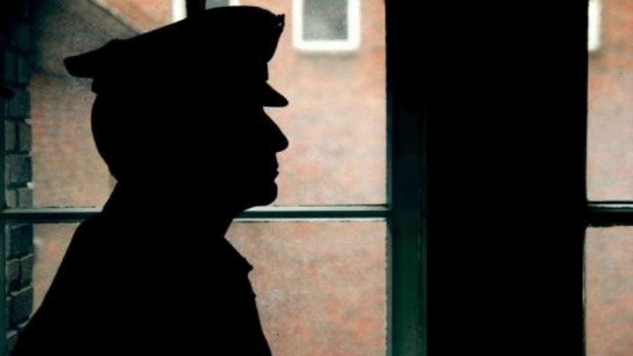 इशरत जहां मुठभेड़ की जांच करने वाले IPS अफसर सतीश चंद्र वर्मा बर्खास्त, SC में सरकारी आदेश को दी चुनौती