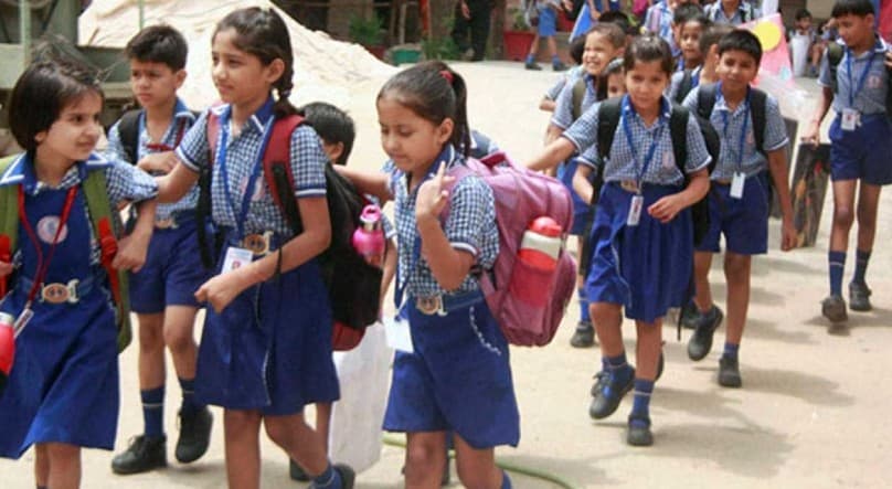 School Opening News:  स्कूल खोलने को लेकर आईसीएमआर की हरी झंड़ी, इन शर्तों के साथ खुल सकते हैं स्कूल