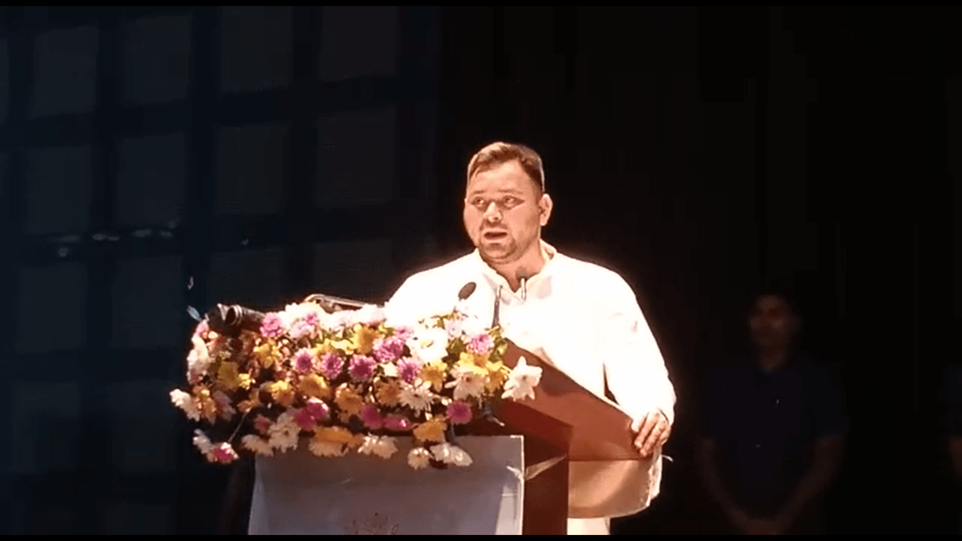 Tejashwi Yadav ने अपने जन्मदिन पर BJP से मांगा ये गिफ्ट, बिहार वासी जान कर हो जाएंगे खुश