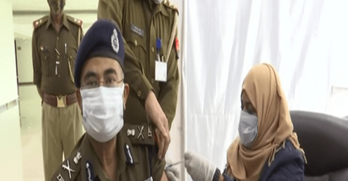 Booster Dose: लखनऊ में डीजीपी, एडीजी सहित 760 लोगों ने ली सतर्कता डोज, अब पहले से अधिक सुरक्षित