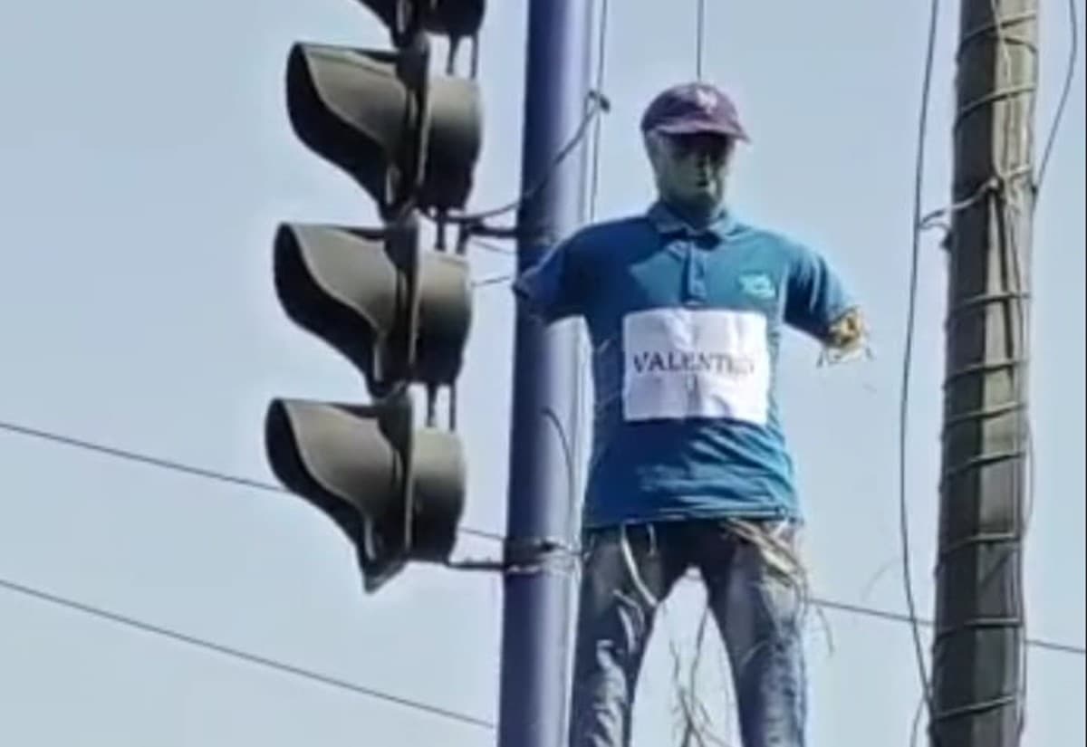 अगर आप भी वैलेंटाइन डे मनाने की सोच रहे है, तो जाइए सावधान, नहीं तो बजरंग दल वाले करेंगे ये काम