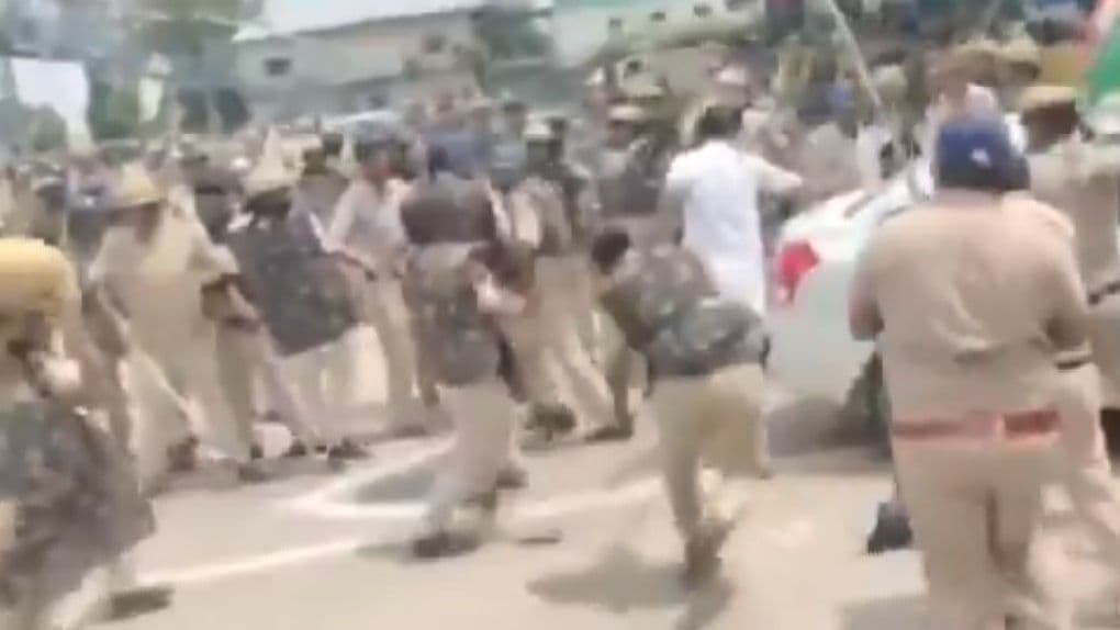 हरियाणा: करनाल में प्रदर्शन कर रहे किसानों पर लाठीचार्ज, कई घायल, जानें क्या बोले मुख्यमंत्री मनोहर लाल खट्टर