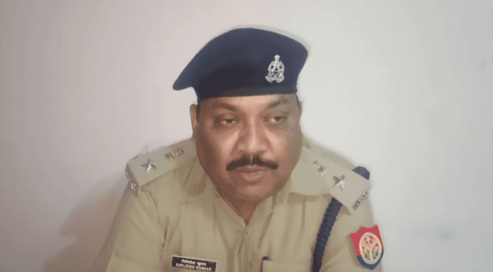 ललितपुर रेप कांड: नाबालिग युवती की आरोप से बुंदेलखंड में सियासी उबाल, पुलिस ने पिता समेत चार आरोपियों को पकड़ा