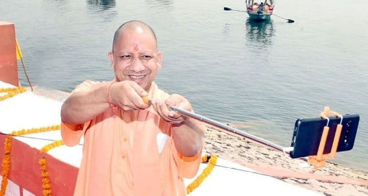 यूपी के BDO, तहसीलदार और SDM को तैनाती वाली जगह पर रहने के निर्देश, 2 साल में 15K खेल मैदान बनाने के आदेश