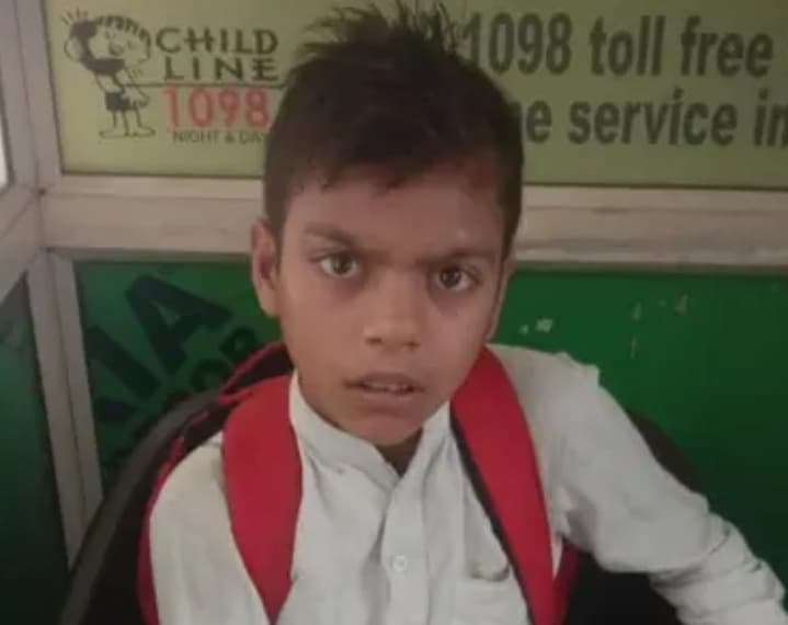 पिता ने डांटा तो 7 वीं के छात्र ने रची अपने अपहरण की कहानी,  ट्रेन में बैठने से पहले पुलिस ने रोका ...