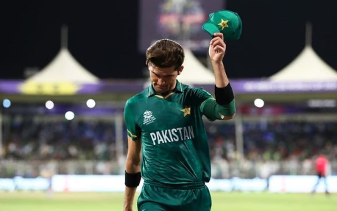 Asia Cup 2022 से शाहीन अफरीदी के बाहर होते ही मोहम्मद आमिर ट्विटर पर कर रहे हैं ट्रेंड, जानें क्यों