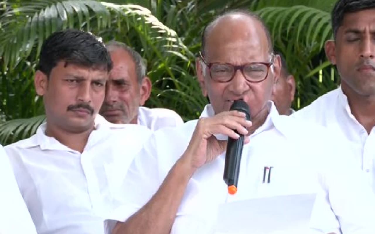 शिवसेना की दशहरा रैली में शिंदे और ठाकरे में टकराव की संभावना, NCP चीफ शरद पवार ने दी डाली ऐसी सलाह