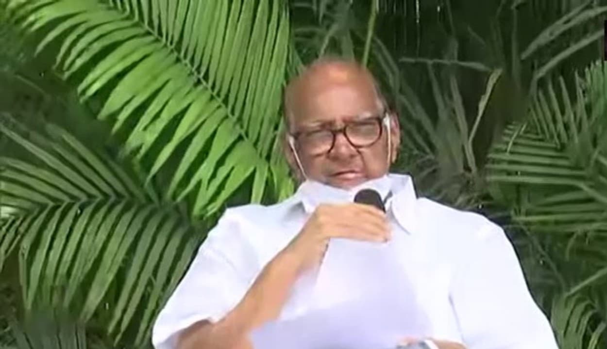 महाराष्ट्र का संकट : शरद पवार ने कहा-देशमुख अस्पताल में थे, भाजपा ने जारी किया प्रेस कॉन्फ्रेंस का वीडियो