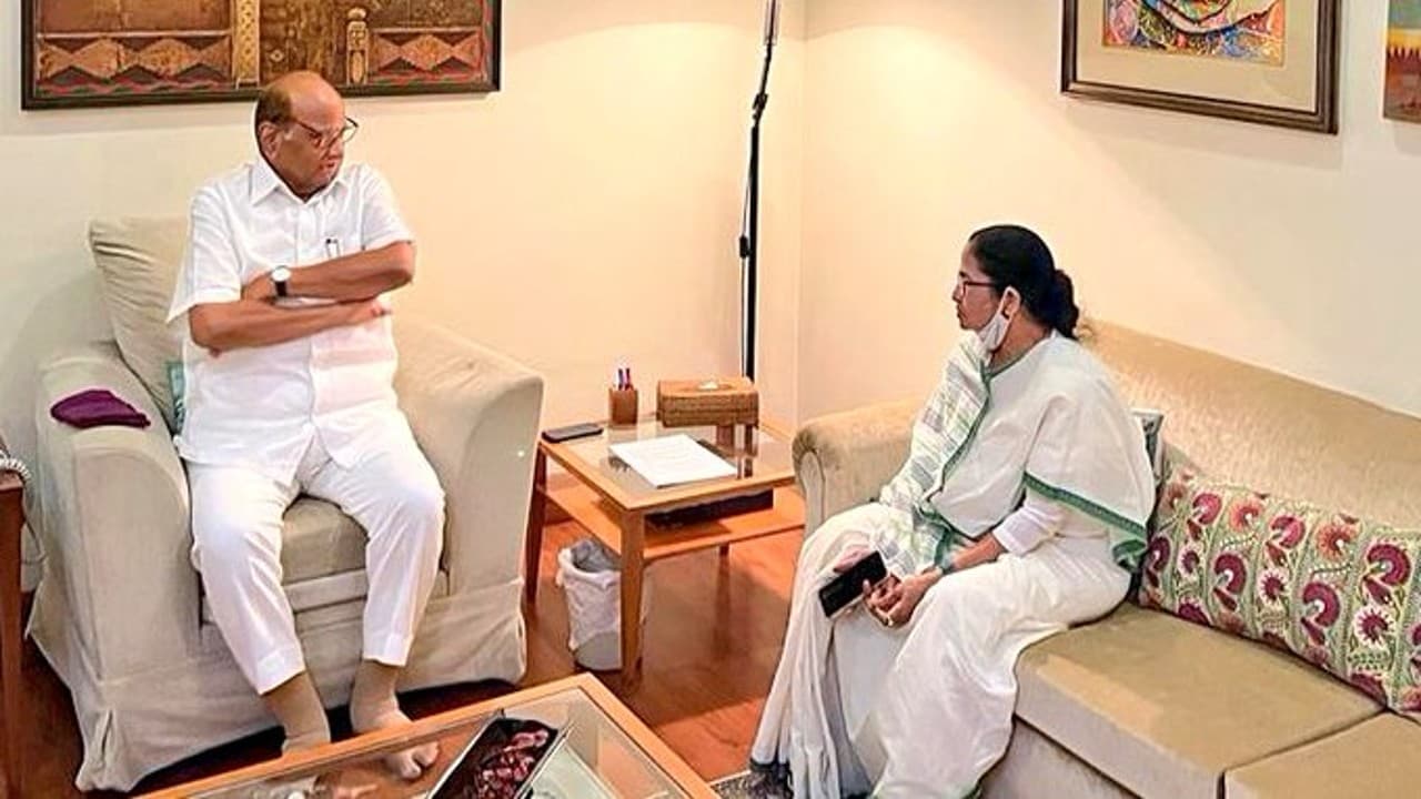 राष्ट्रपति पद का उम्मीदवार तय करने के लिए शरद पवार ने बुलाई विपक्ष की बैठक, ममता बनर्जी नहीं होंगी शामिल