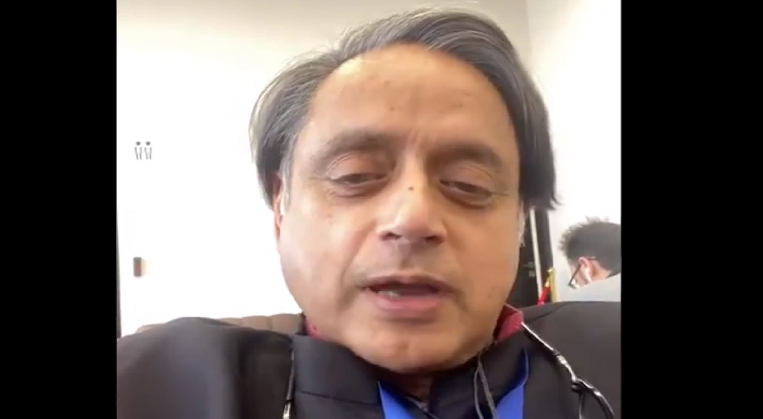 Kisan Andolan Violence : दिल्ली हिंसा में ट्रैक्टर चालक की मौत पर भ्रामक ट्वीट, शशि थरूर और अन्य के खिलाफ केस दर्ज