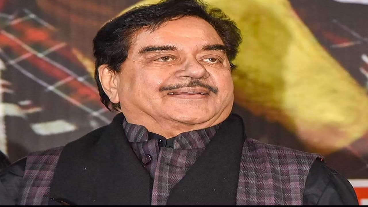 शत्रुघ्न सिन्हा ने राहुल गांधी पर कार्रवाई के लिए पीएम मोदी को धन्यवाद क्यों दिया ?