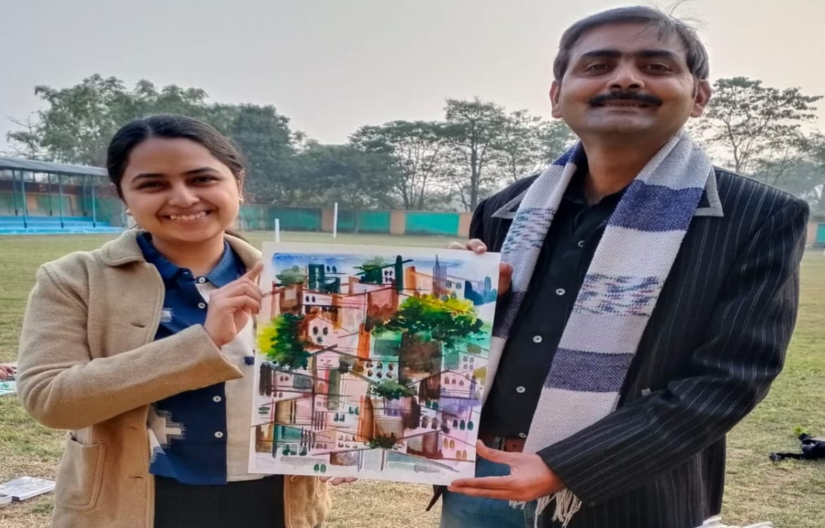 पारंपरिक कलाओं से जुड़ कर फैशन डिजाइनिंग को नया आयाम देना चाहती है बोकारो की शैली