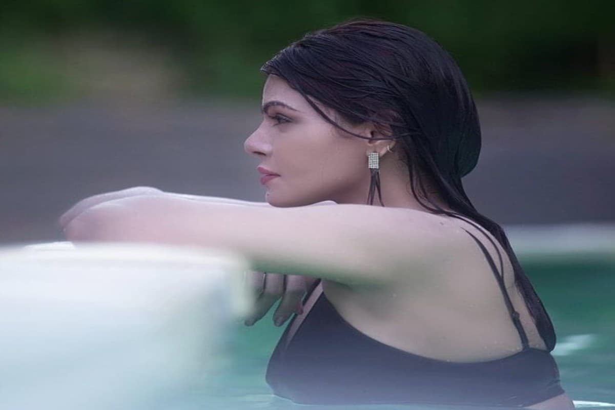 Sherlyn Chopra ने Raj Kundra के साथ शेयर की फोटो, कहा जोश का माहौल . . .