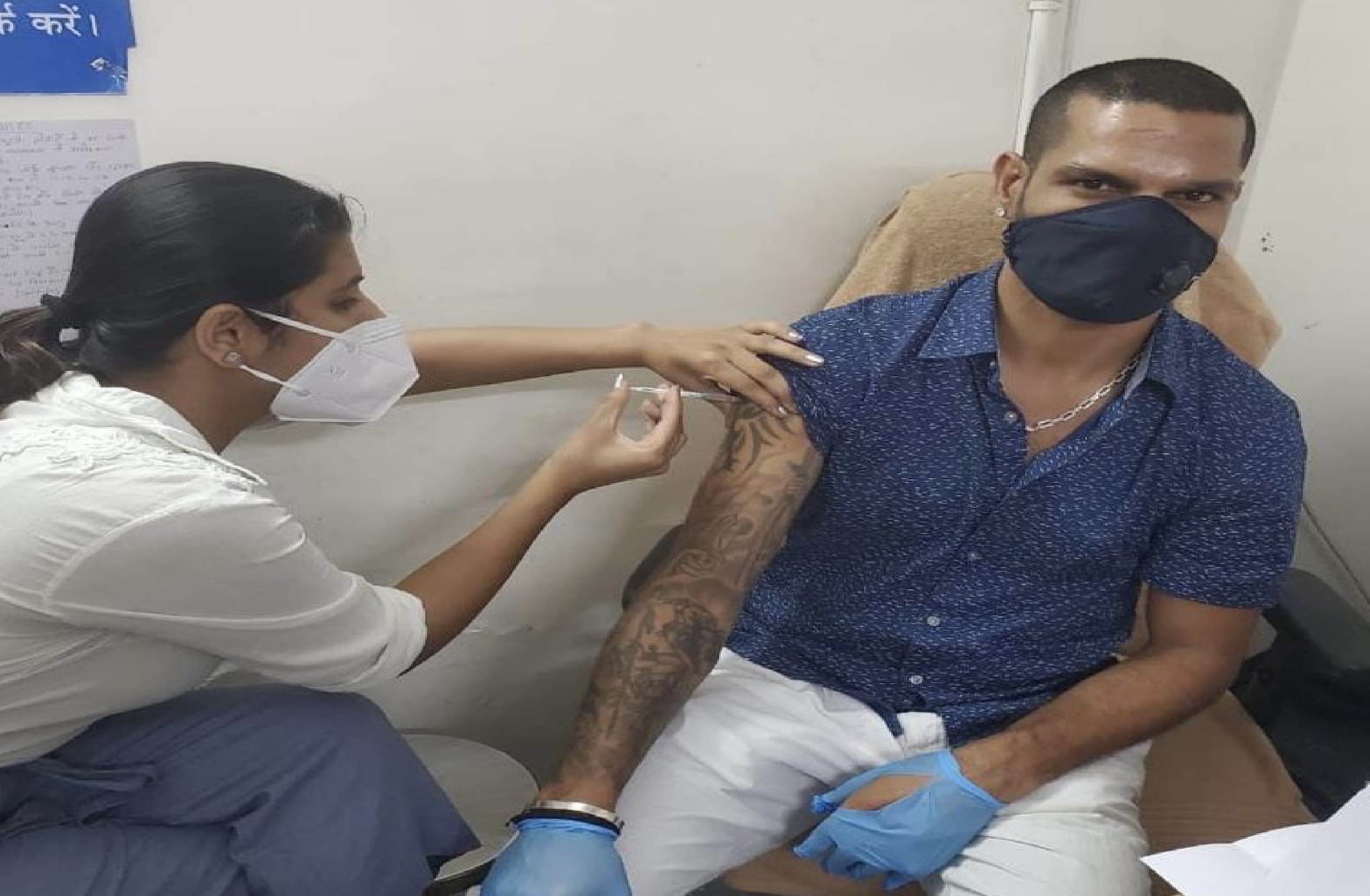 IPL 2021 : धवन ने लगवाई कोरोना वैक्सीन की पहली डोज, लोगों से कर दी ऐसी अपील