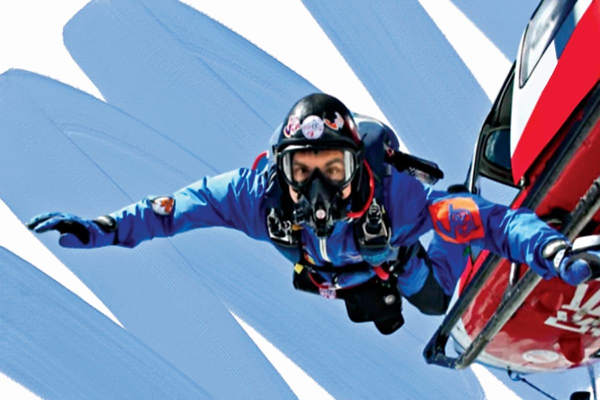 21,500 फीट की ऊंचाई से माउंट एवरेस्ट के सामने छलांग लगाने वालीं दुनिया की पहली महिला शीतल महाजन