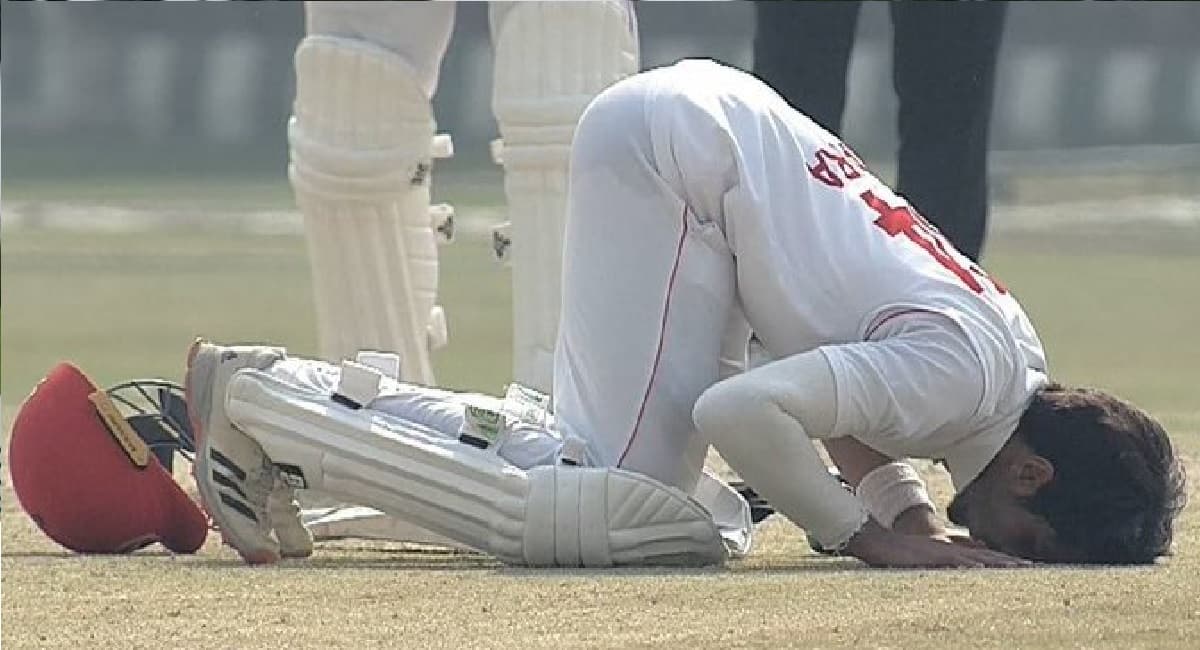 Mohammad Huraira: शोएब मलिक के 19 साल के भतीजे ने जमाया तिहरा शतक, वीरेंद्र सहवाग के क्लब में शामिल