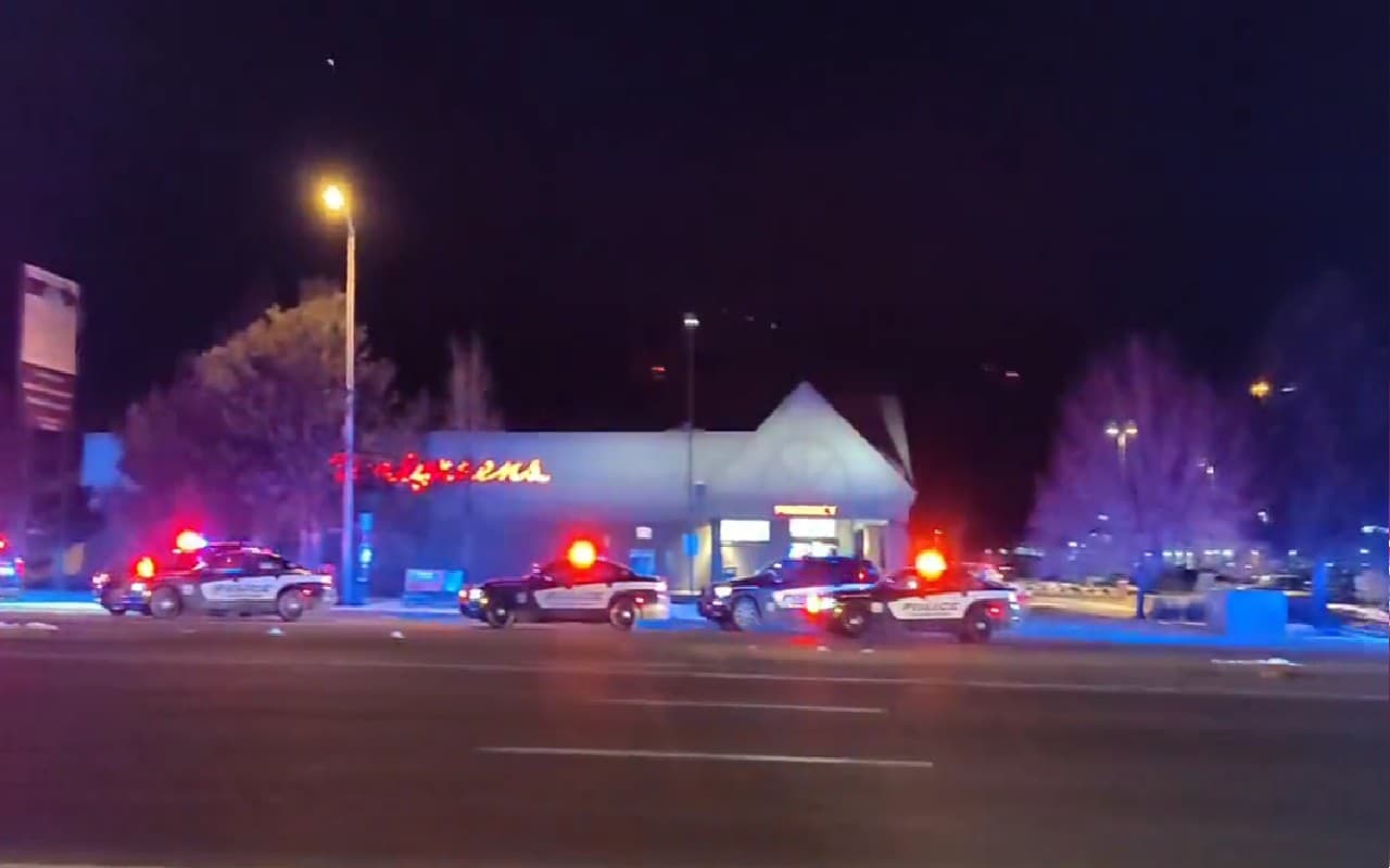 अमेरिका के कोलोराडो स्थित नाइट क्लब में फायरिंग, 5 लोगों की मौत, 18 घायल