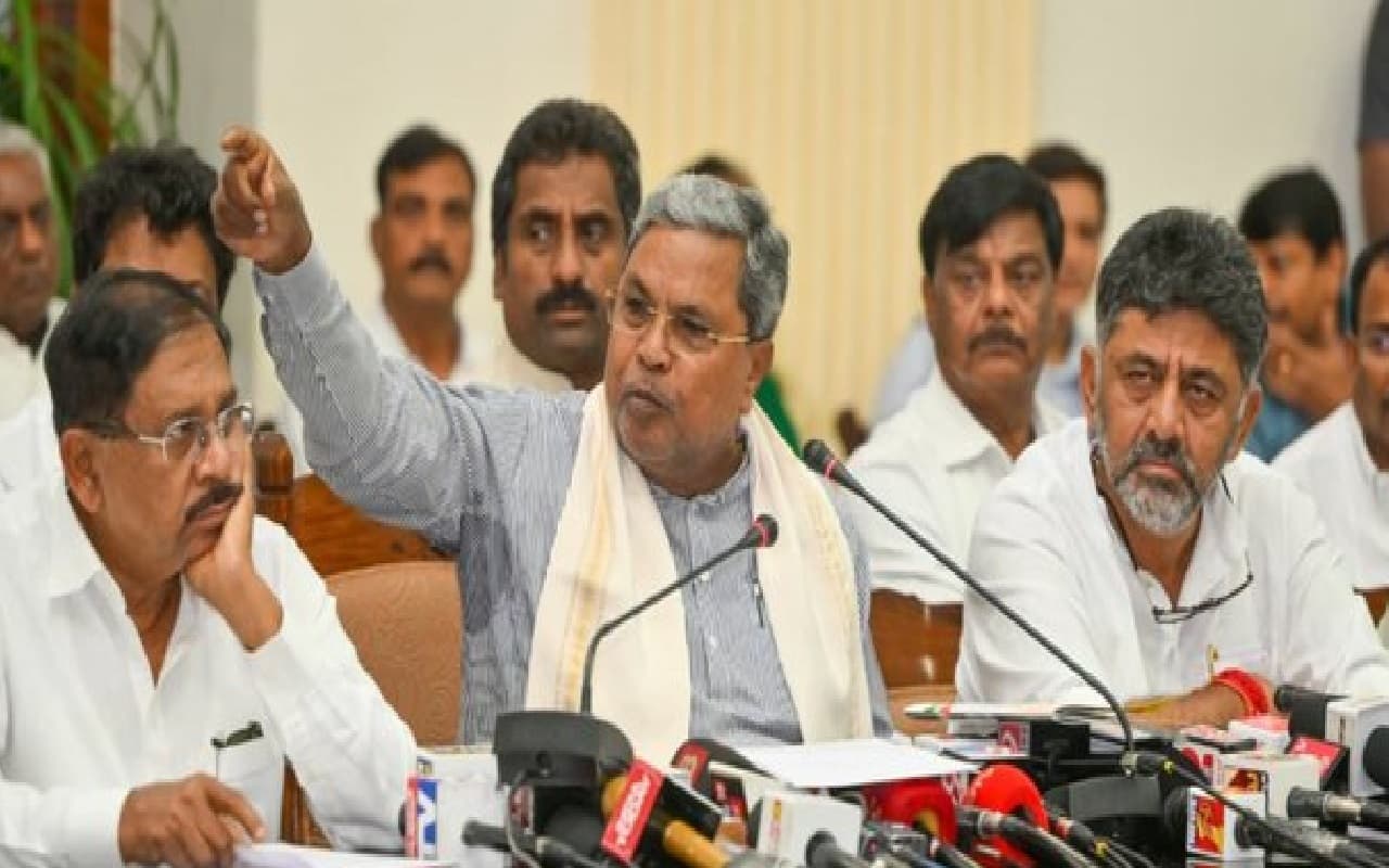 कर्नाटक मंत्रिमंडल ने धर्मांतरण विरोधी कानून को निरस्त किया, विधानसभा के अगले सत्र में पेश होगा विधेयक