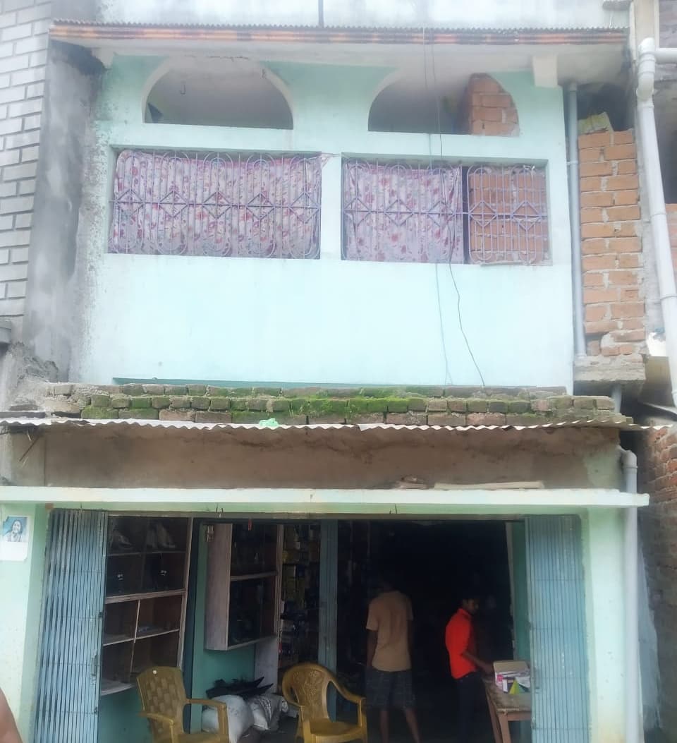 Jharkhand News : अवैध रूप से कार्ड बनाकर 4 साल से उठा रहे थे राशन, प्रशासन ने की कार्रवाई