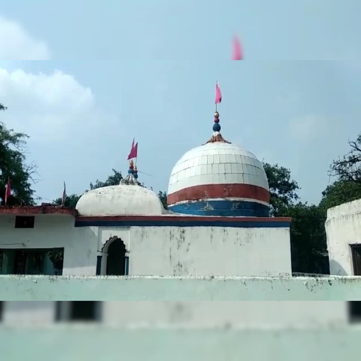 Raksha Bandhan 2022: बिहार का यह मंदिर भाई-बहन के अटूट प्रेम के लिए जाना जाता है, पढ़ें मुगल कालिन कहानी