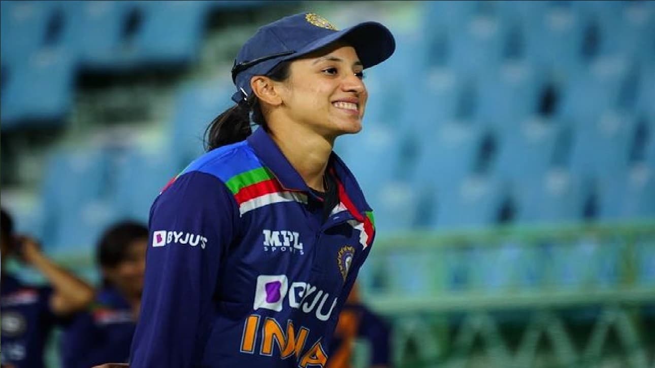 In Da Ghetto गाने पर स्मृति मंधाना ने किया जबरदस्त डांस, साथी खिलाड़ियों ने भी दिया साथ, वीडियो वायरल