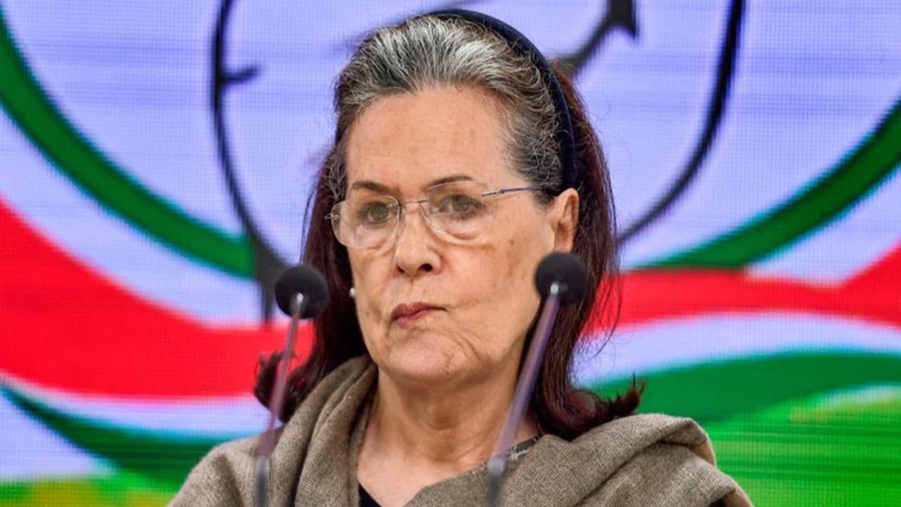Monsoon Session: सोनिया गांधी ने BJP नेता से कहा- “You don’t talk to me”, हुई नोकझोंक