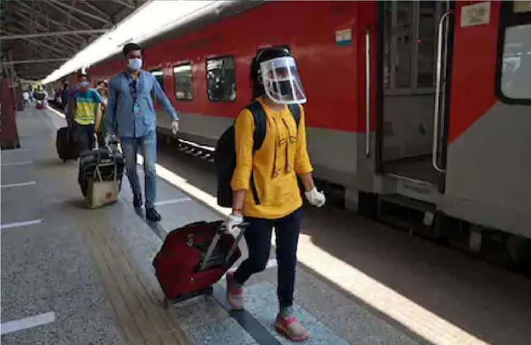 कोरोना का दिखा खौफ ! स्पेशल ट्रेन से केवल दो छात्र NDA परीक्षा देने पहुंचे शिमला