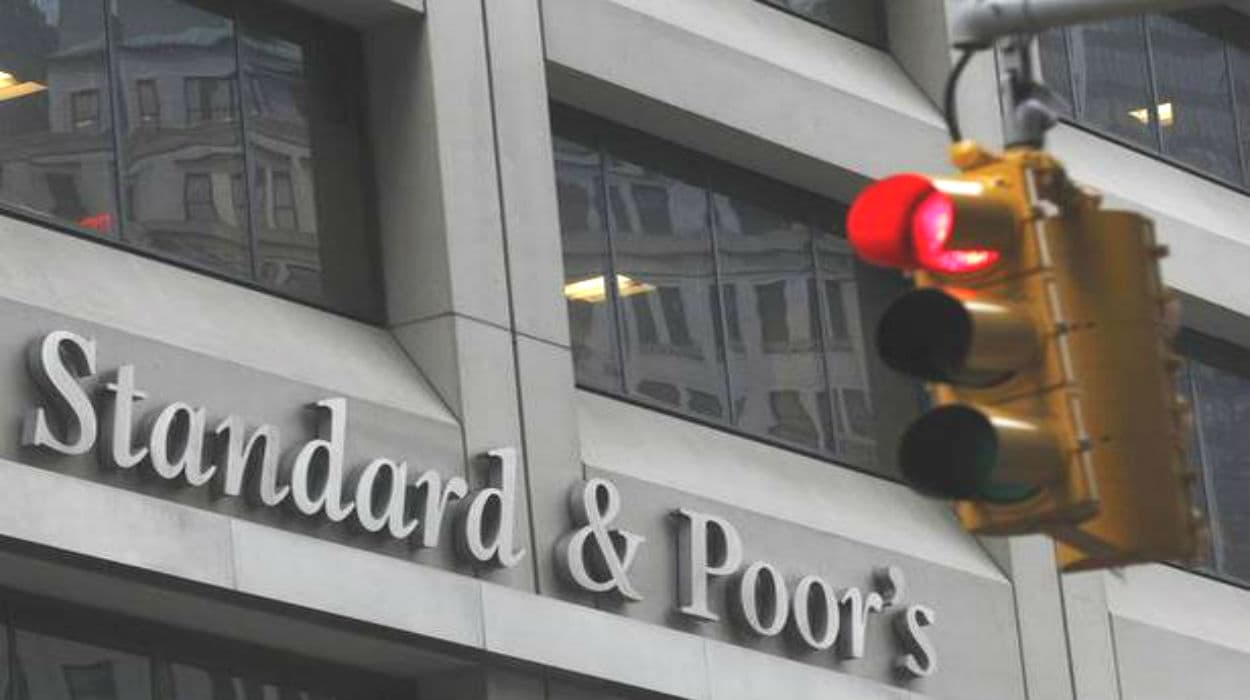 COVID-19 के चलते गहरे संकट में भारतीय अर्थव्यवस्था, S&P ने 5 फीसदी तक गिरावट का जताया अनुमान