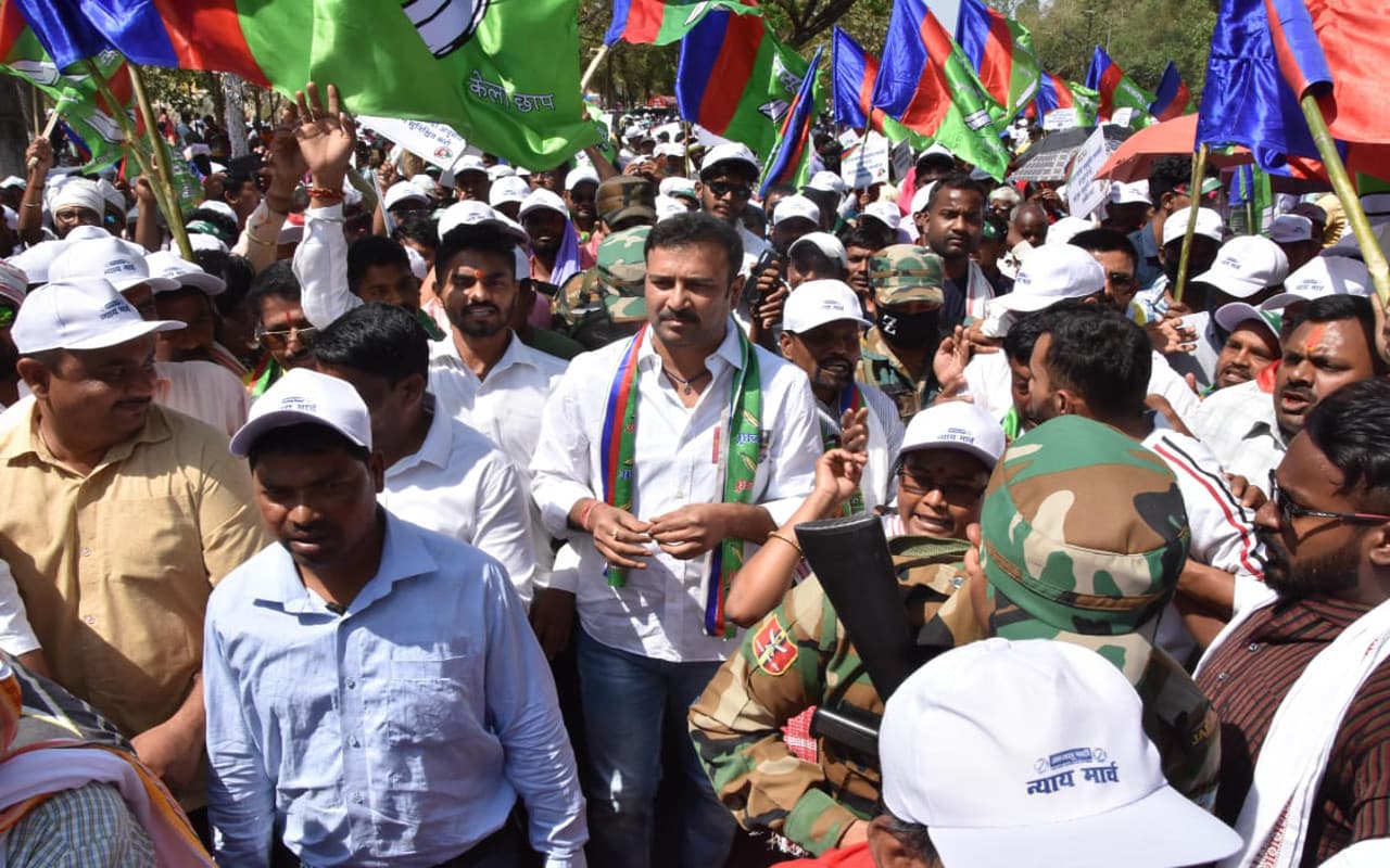 झारखंड में आजसू का न्याय मार्च, सुदेश महतो बोले- सरकार ने जनादेश का किया अपमान, जनता लेगी बदला