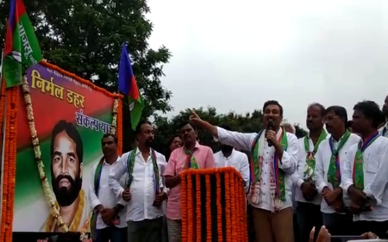 आजसू का निर्मल डहर सह संकल्प यात्रा, सुदेश महतो बोले- हेमंत सोरेन ने की शहीद निर्मल महतो के साथ वादाखिलाफी