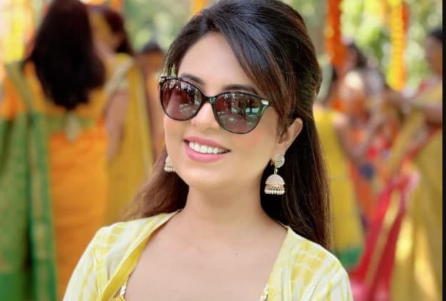 The Kapil Sharma Show फेम सुगंधा मिश्रा अपनी शादी में पहनेंगी 10 किलो का लहंगा, यहां पढ़ें आउटफिट की डीटेल्स