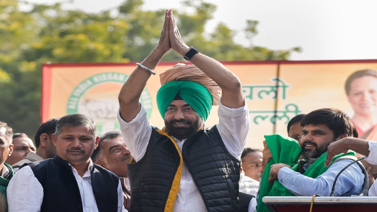 एमएसपी गारंटी कानून पर फिर दिल्ली घेरने की तैयारी में किसान, जंतर-मंतर पर एआईकेसी ने किया प्रदर्शन