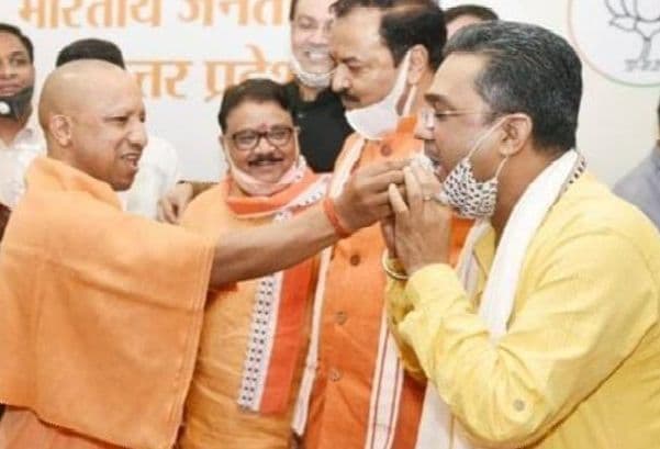 यूपी बीजेपी के संगठन मंत्री सुनील बंसल की 'विदाई', तेलंगाना में पार्टी को मजबूत करने का उठाएंगे जिम्मा!