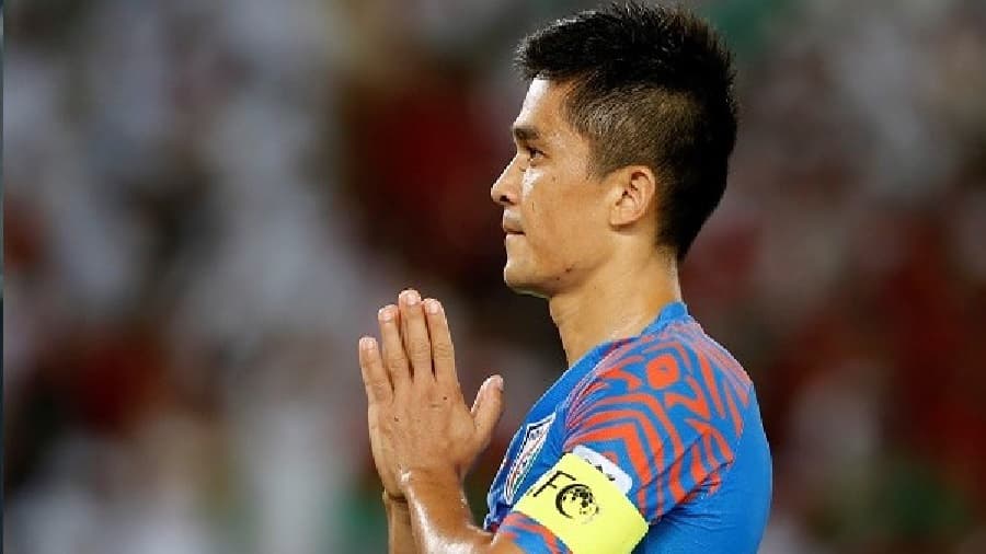 Corona News : स्टार फुटबॉलर सुनील छेत्री हुए कोरोना पॉजिटिव, अंतरराष्ट्रीय मैत्री मैच से बाहर होना तय