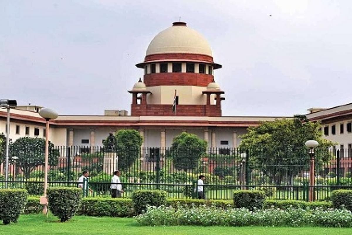 लॉकडाउन के कारण बंद स्कूल फीस मामले में SC ने दिया बड़ा झटका, सुनवाई से इनकार