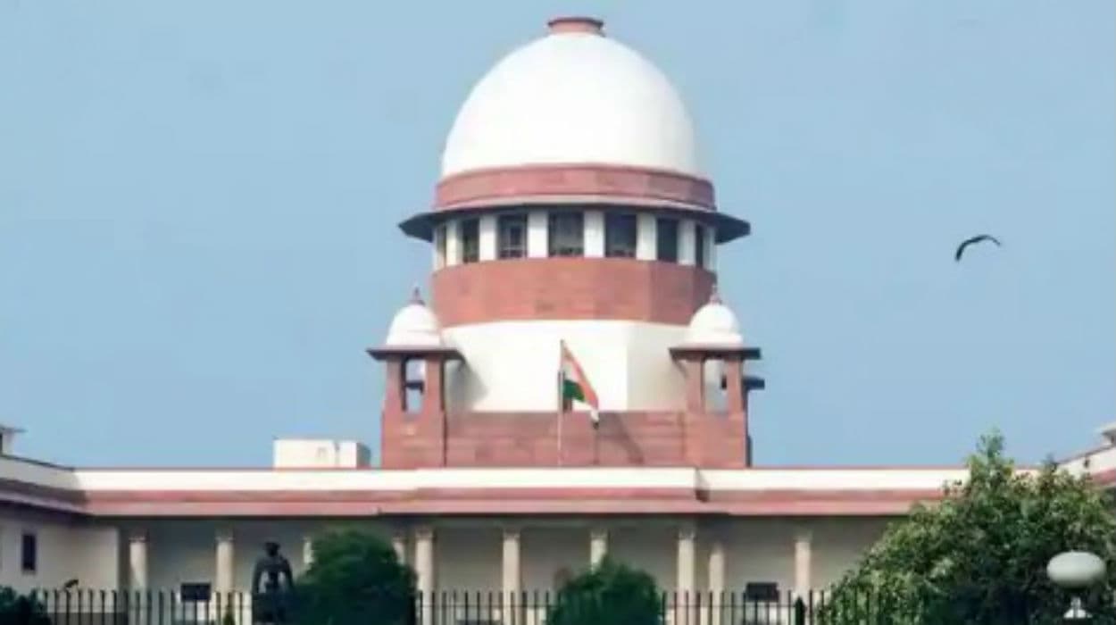 COVID-19 संक्रमितों की पहचान की सामूहिक जांच के लिए सुप्रीम कोर्ट में याचिका दायर