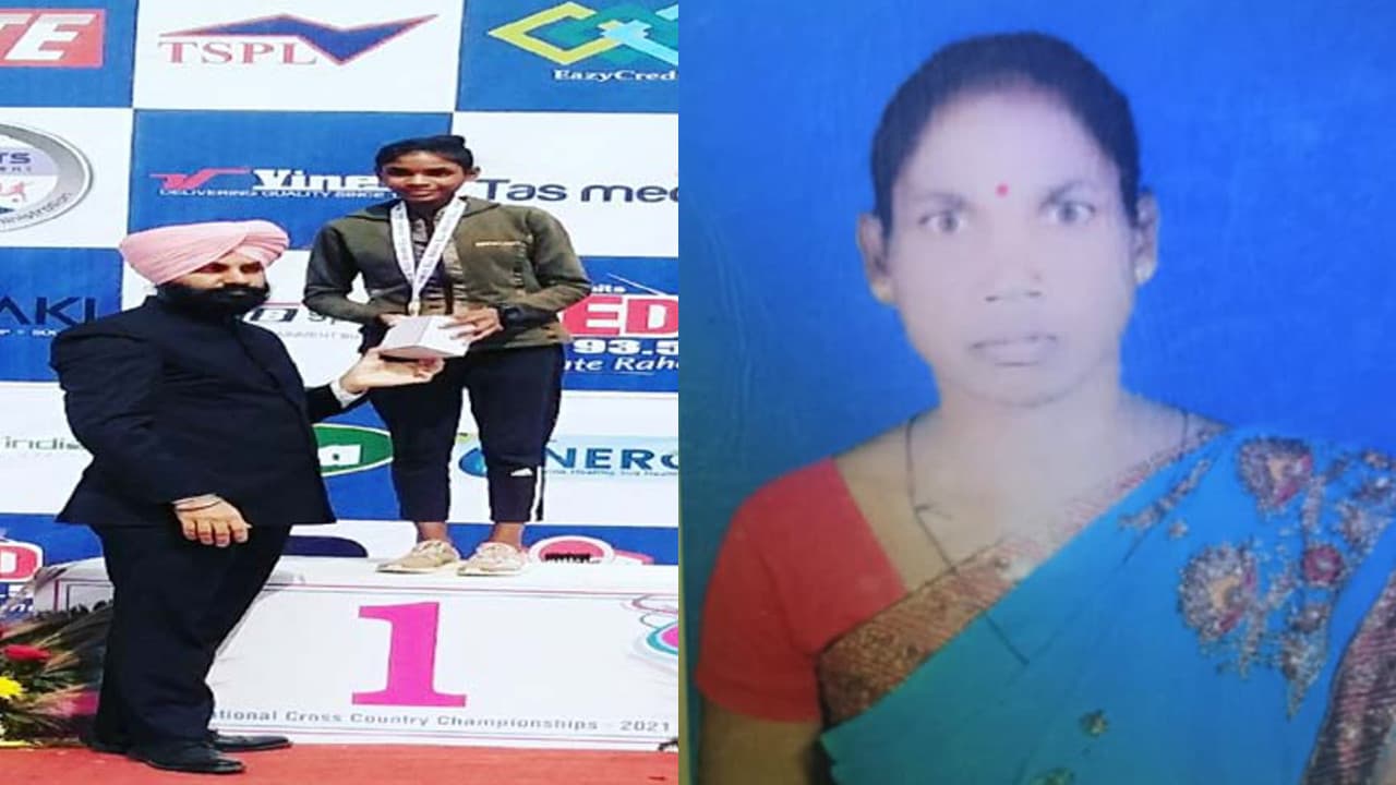 गांव की सड़कों पर दौड़ने वाली गुमला की सुप्रीति चंडीगढ़ में जीती गोल्ड, मां बोली- बचपन से दौड़ने का जुनून ने दिलाया पदक