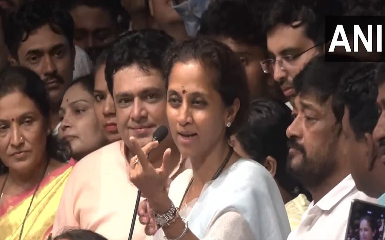 Maharashtra Politics: सुप्रिया सुले ने अजित पवार को दी चेतावनी, कहा- हमारा अपमान करें, पिता शरद पवार का नहीं
