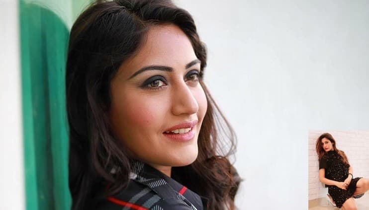 Surbhi Chandna ने ब्लैक आउटफिट में शेयर की अपनी Photos, ग्लैमरस लुक में कुछ यूं नजर आईं नागिन अदाकारा