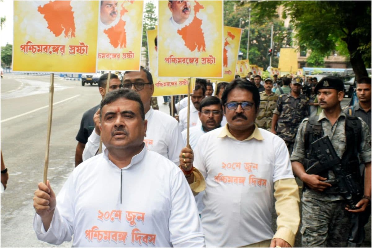 Photos : पश्चिम बंग दिवस के विरोध में शुभेंदु का  राजभवन अभियान