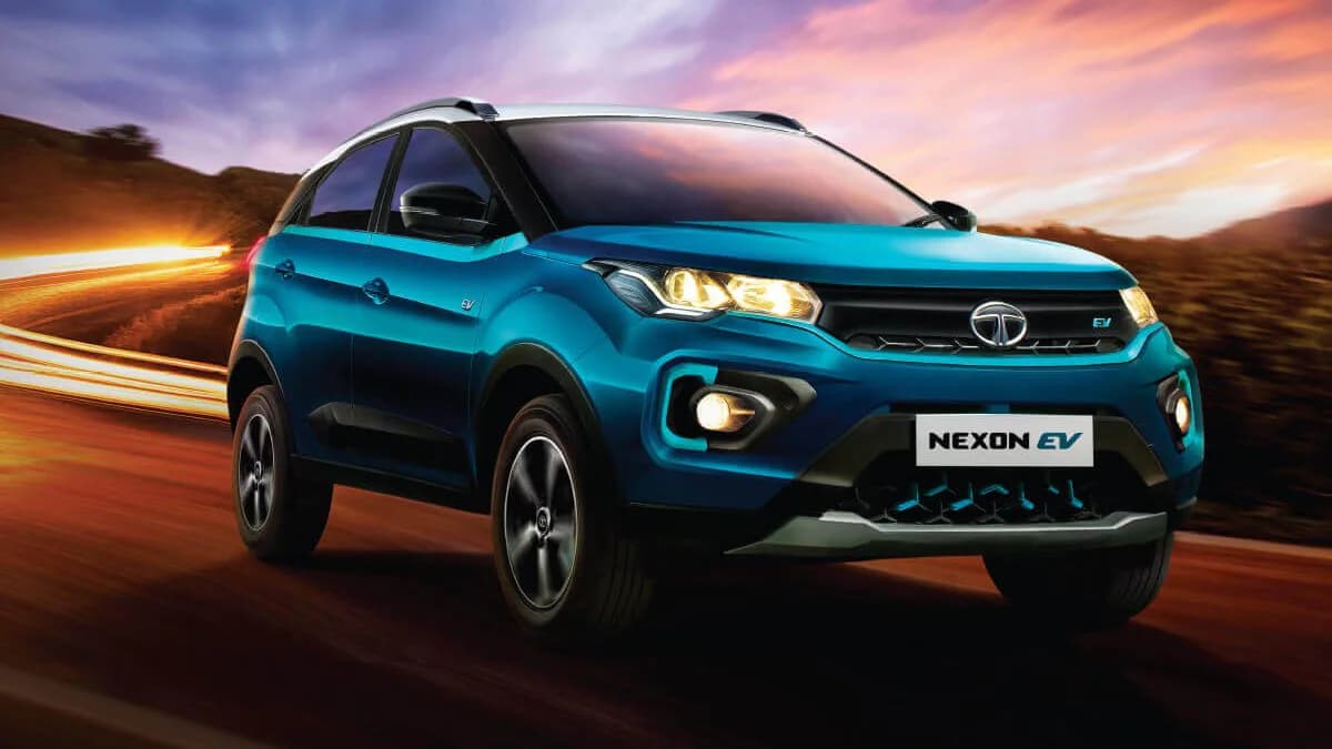 Gudi Padwa: टाटा मोटर्स ने 712 EV, क्लासिक लीजेंड ने 500 मोटरसाइकलें बेची