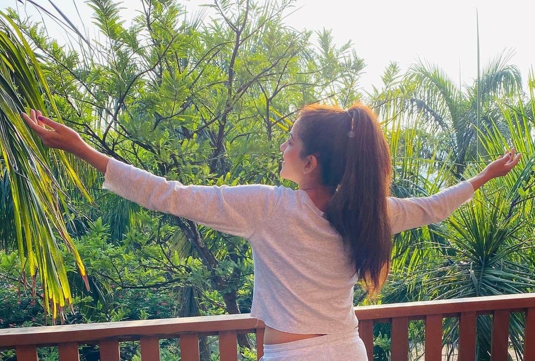 बॉलीवुड हसीनाओं को भूल जाएंगे, जब इस ब्यूटी क्वीन की अदाओं की एक झलक भर देख लेंगे आप